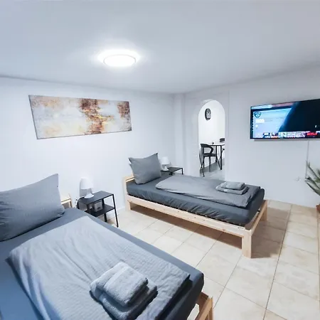 Alfa-apartment-ludwigsburg-2-betten-wlan-kueche-bad Apartamento *