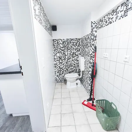 Apartamento Alfa-apartment-ludwigsburg-2-betten-wlan-kueche-bad Ludwigsburg